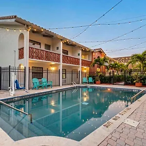 Hotel Clarion Pointe Tampa-brandon Near Fairgrounds And Casino, Tampa
